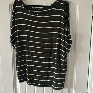 Colette olive green striped peekaboo shoulder top - super soft!